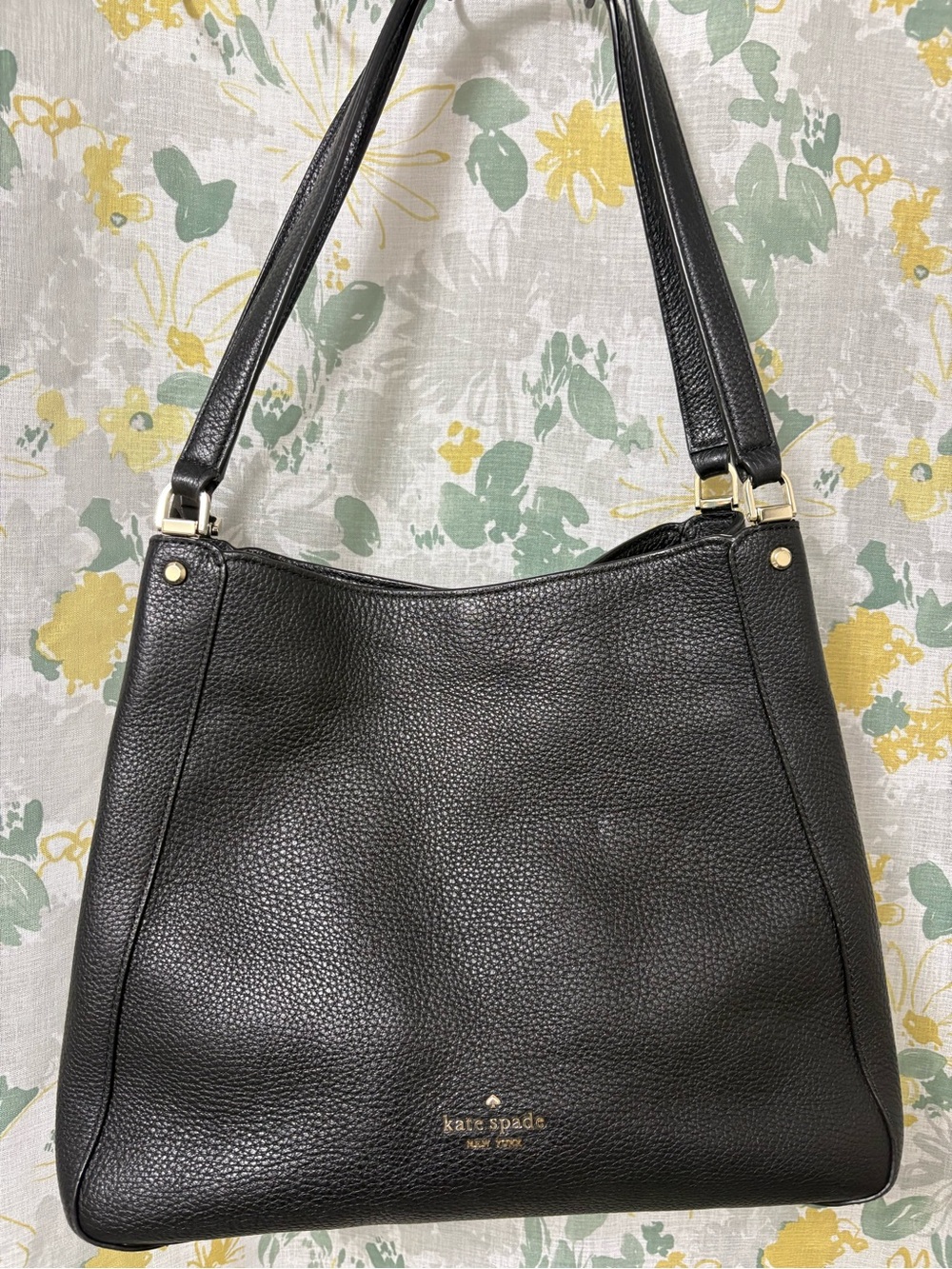 kate spade Black Pebble Leather Hobo Shoulder Bag with Gold Hardware USED